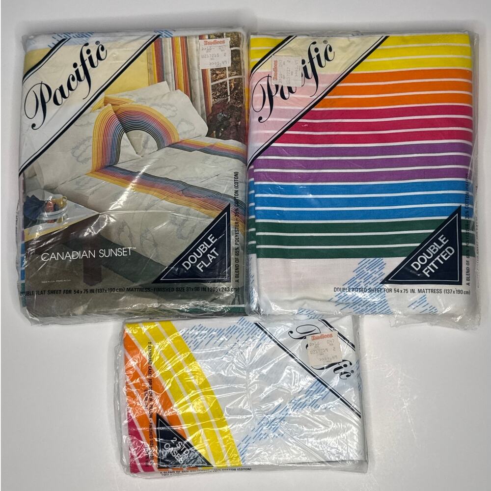 NWT 80s Pacific Canadian Sunset Rainbow & Clouds double sheet set LGBT Gay Pride